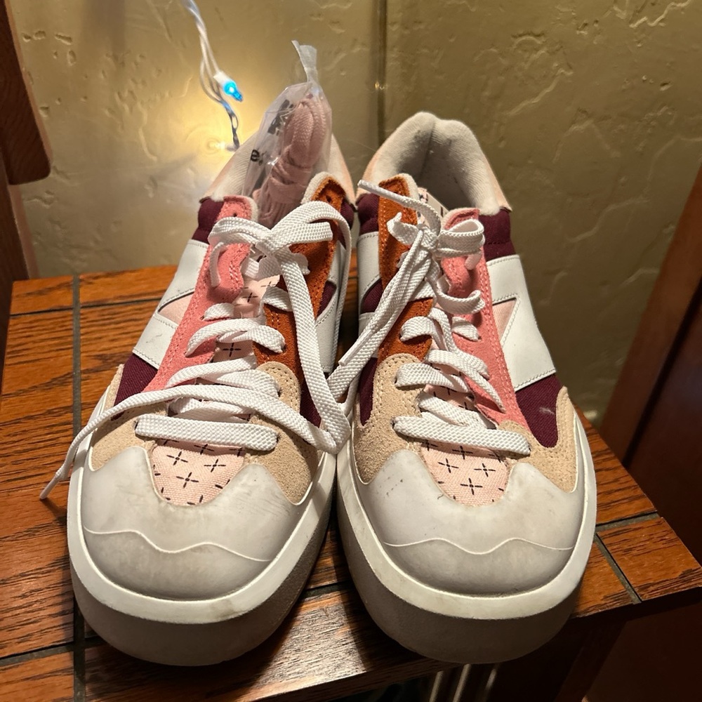 New Balance CT302 Women’s Size 11